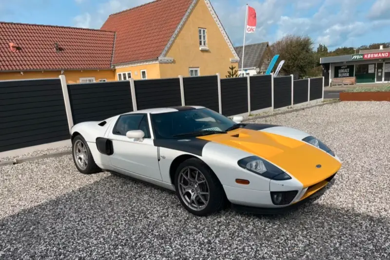 Ford GT (2006)
