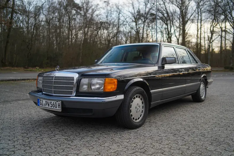 Mercedes Benz W126 560 SEL zeitlose Farbkombination, mit Gutachten, USA-Import (1988)