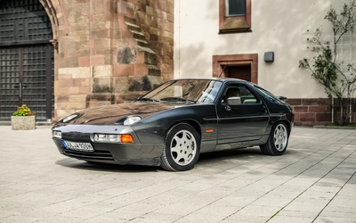 Porsche 928 GT in gray with TÜV New radio Expert opinion Note 2+ (1991)