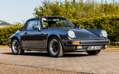 Porsche 911 Carrera 3.2 Cabriolet Historie Porsche Classic Radio (1983)