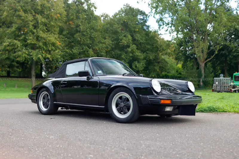 Porsche 911 3.2 G Cabriolet (1986), Wertgutachten Note 2, Komplett neu lackierte Karosserie, Vollleder-Ausstattung