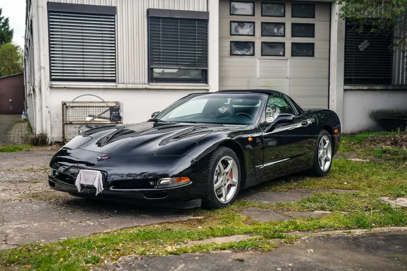 Chevrolet Corvette C5 Targa (2001) from collection, very well-kept condition
