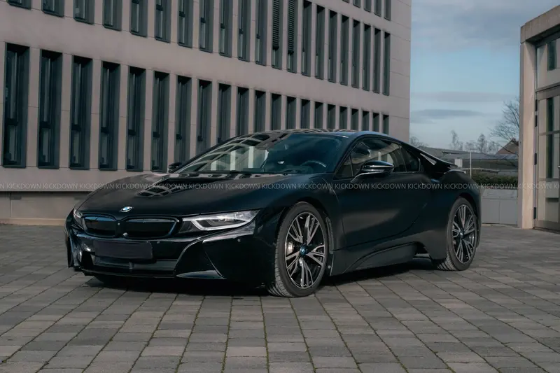 BMW i8 Coupé with Pure Impulse Package (2014), low mileage, partially wrapped in Frozen Black matt, complete BMW service history