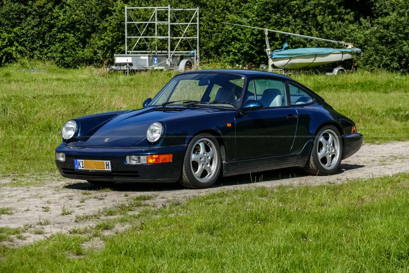 Porsche 911 964 C2 (1993), manual transmission, first registered in Germany, full service history, approx. 300 hp