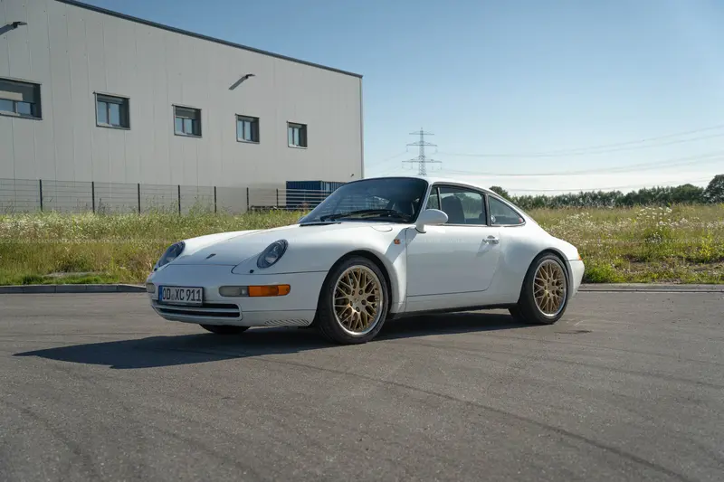 Porsche 911 993 Carrera (1995), Handschalter, Scheckheft, spanisches Fahrzeug