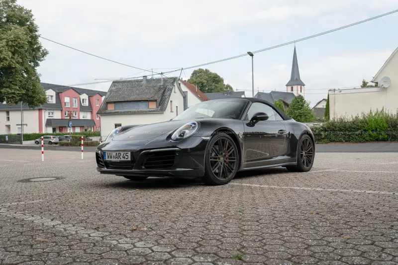 Porsche 911 991 Carrera 4S Cabriolet (2017), geringe Laufleistung, gepflegter Zustand, US-Import
