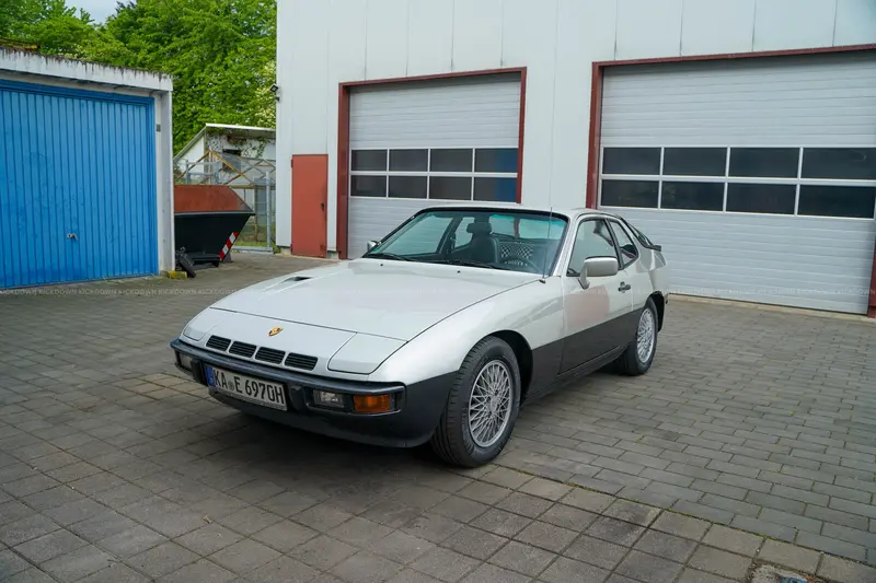 Porsche 924 Turbo (1979), extensively restored, fuel injection system and ignition distributor overhauled, ceramic-coated, recently serviced in 2026