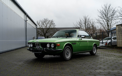 BMW E9 3.0 CSi (1975), 1. Hand, nur für 5 Jahre zugelassen, ungeschweißt, seltene Farbkombination