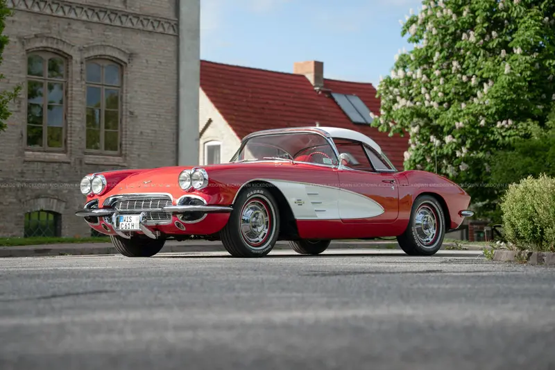 Chevrolet Corvette C1 (1961) mit begehrtem Hardtop, restauriert und in sehr gepflegtem Zustand