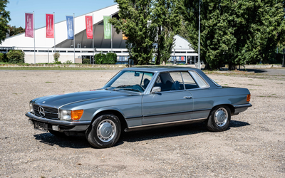 Mercedes Benz 350 SLC Accident-free Restored with H-approval VAT deductible (1975)