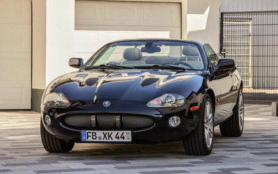 Jaguar X100 XKR Cabriolet aus 2. Hand nur 67.707 km Unfallfrei Sehr Gepflegter Zustand Tempomat Radio Sitzheizung Sommerfahrzeug (2003)