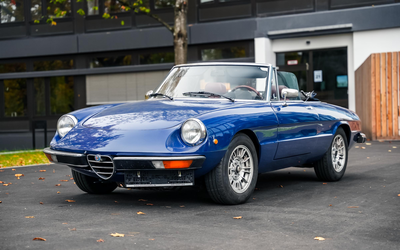 Alfa Romeo Spider 2000 Fastback komplett restauriert in sehr gepflegtem Gesamtzustand (1977)