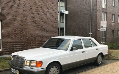 Mercedes-Benz 300 SEL W126 (1986)