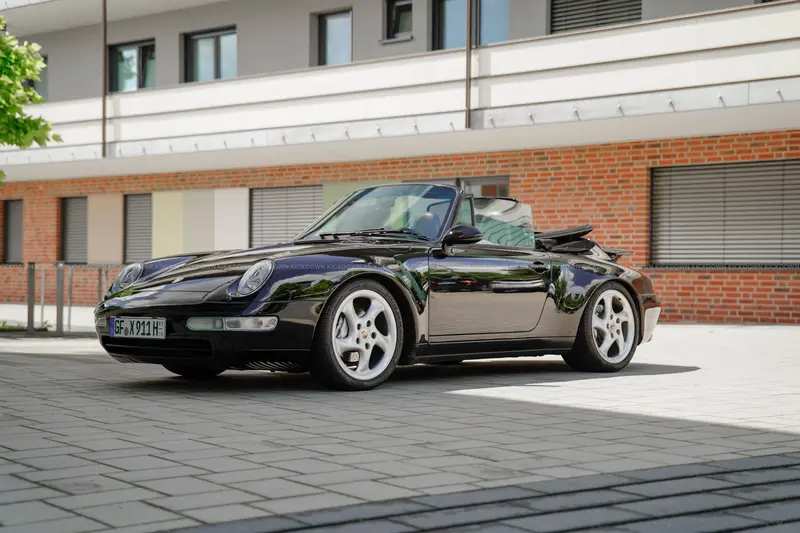 Porsche 911 993 Carrera 4 Cabriolet (1995), Handschalter, umfangreiche Investitionen, Classic Data Note 2
