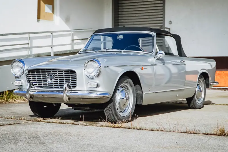 Lancia Appia Convertible Vignale V4 2+2 äußerst seltenes Sammlerfahrzeug vollständig restauriert (1959)