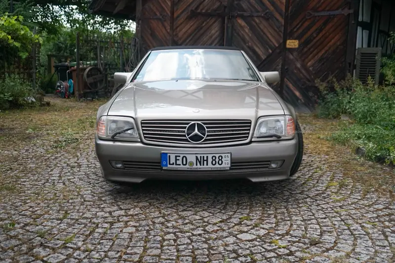 Mercedes-Benz R129 500 SL with special equipment, H license plate, brakes replaced (1992)