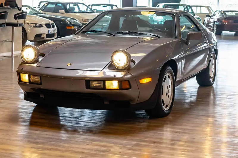 Porsche 928 S Coupé Kat with appraisal electric seats Invoice history 5-speed from private collection (1986)