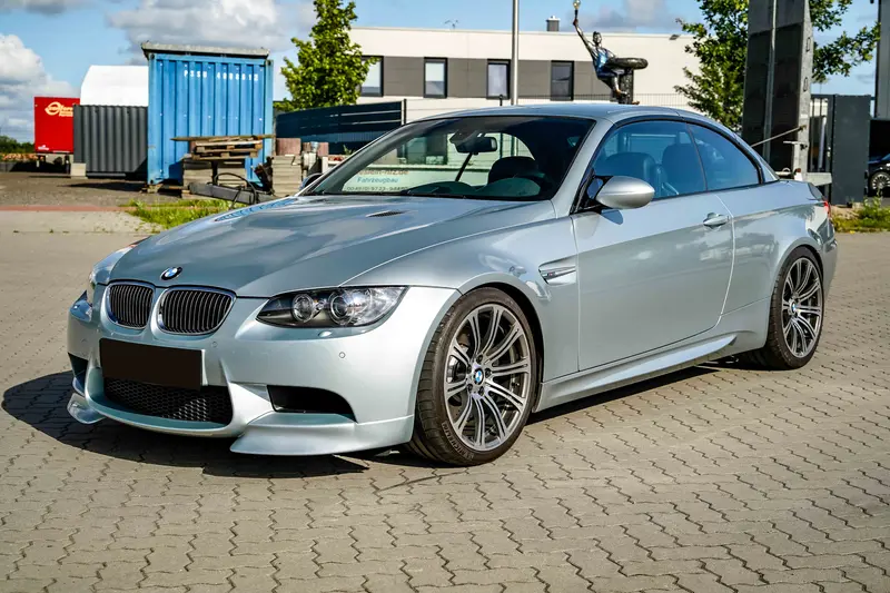 BMW E93 M3 Cabriolet complete checkbook only 36,000 km mileage Matching numbers V8 engine (2008)