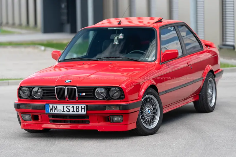 BMW 318is E30 (1991) mit Gutachten Note 2-, M-Technic, BBS-Felgen, M3-Tachometer