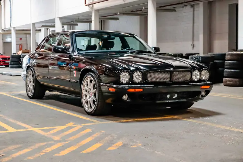 Jaguar XJR 100 Limited Edition V8 Supercharged 367PS (2002)