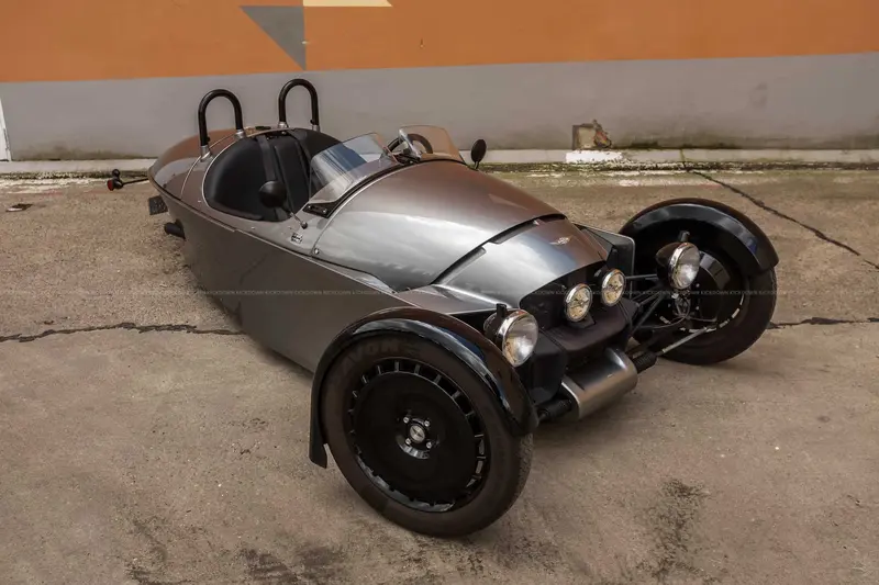 Morgan Super 3 (2023), 1. Hand, 7.778 Kilometer, Garantie bis Mai 2027