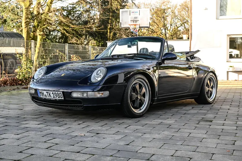 Porsche 993 Cabriolet in blue Restored Engine overhauled Bilstein suspension Appraisal Note 2+ (1995)