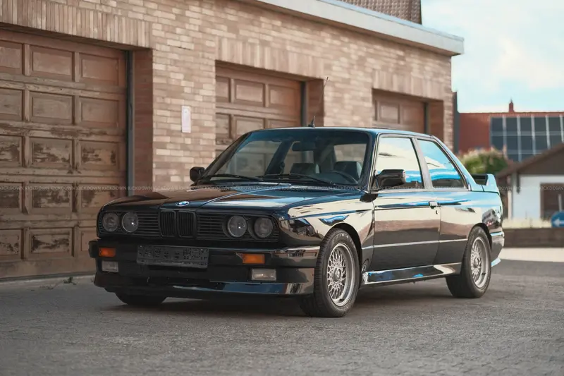 BMW E30 M3 (1987), neuwertige Kupplung, Scheckheft, TÜV bei Verkauf neu