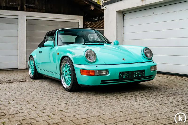 Porsche 911 964 Cabrio Turbositze Mint grün L22R Matching Numbers History (1992)