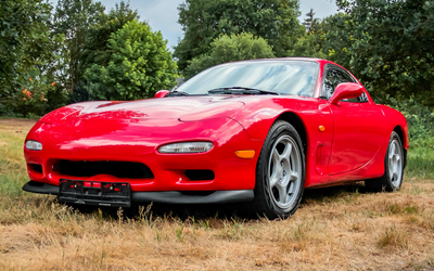 Mazda RX-7 German single room only 90.000 Km (1992)