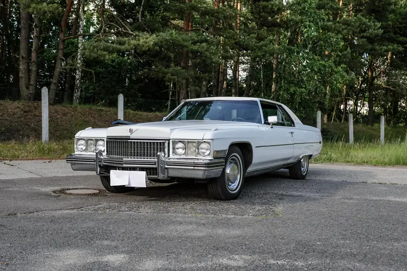 Cadillac DeVille Coupe, Restauriert, H-Kennzeichen, Umfangreiche Instandsetzung, Retro-Radio Bluetooth (1973)