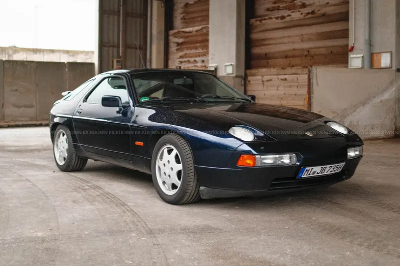 Porsche 928 S4 (1990) with a 2+ rating from an expert appraisal, approx. 44,000€ invested, German-registered vehicle