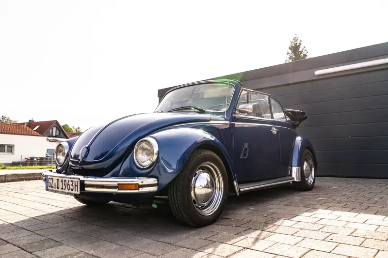 Volkswagen Beetle 1303 LS Cabriolet, partially restored, German first delivery (1976)