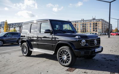 Mercedes-Benz G500 W463 (2019), 2. Hand, lückenloses Scheckheft, AMG-Paket, Junge-Sterne-Garantie