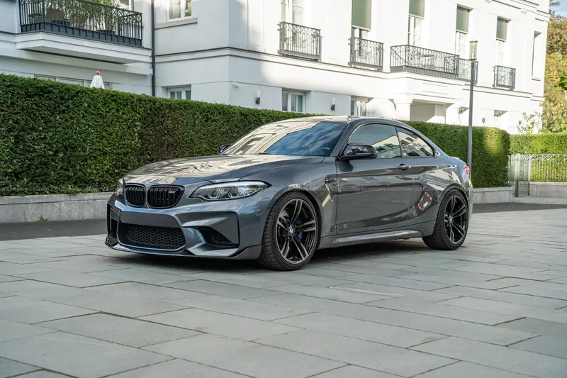 BMW M2 Coupé, 370 PS mit M-DKG, umfangreiche Ausstattung, Carbon, lückenloses Scheckheft (2018)