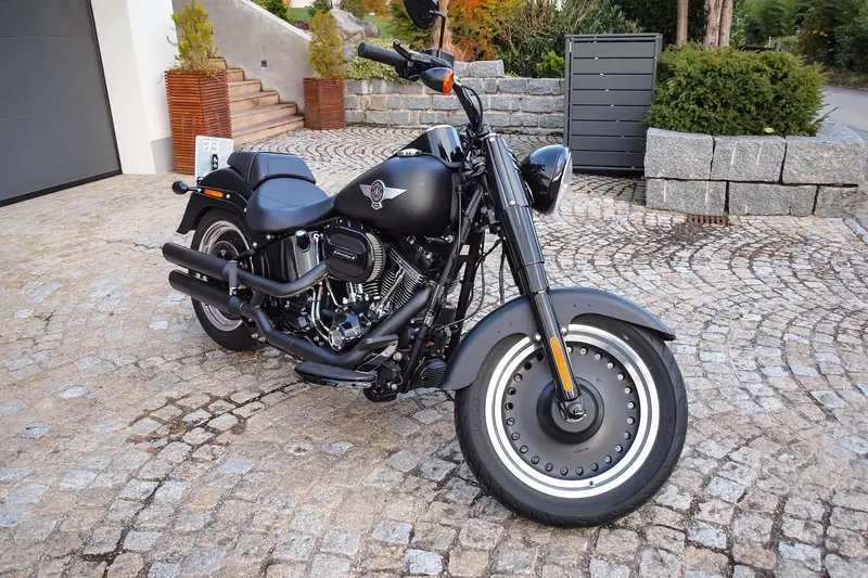Harley Davidson Fat Boy aus 1.Hand Unfallfrei Neuer TÜV Laufleistung nur 789 km Screaming Eagle Performance Parts (2015)