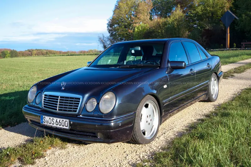 Mercedes-Benz E 55 AMG (1998)