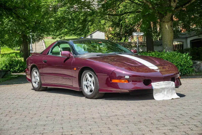 Pontiac Trans AM aus 2. Hand nur 35.000 km Laufleistung V8-Motor (1996)