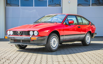 Alfa Romeo Alfetta GTV 6 2.5 Note 2+ Alu-Felgen el. Fensterheber (1983)