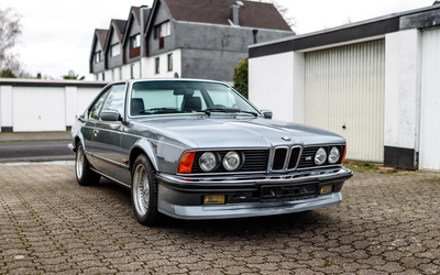 BMW M635 CSi in Cosmosblau Metallic BMW M1 Sportmotor Teilrestauriert mit Gutachten (1987)