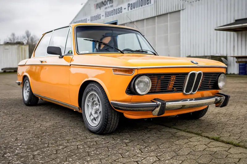BMW 2002 tii M10 engine 130PS Restored partial leather partial leather (1975)