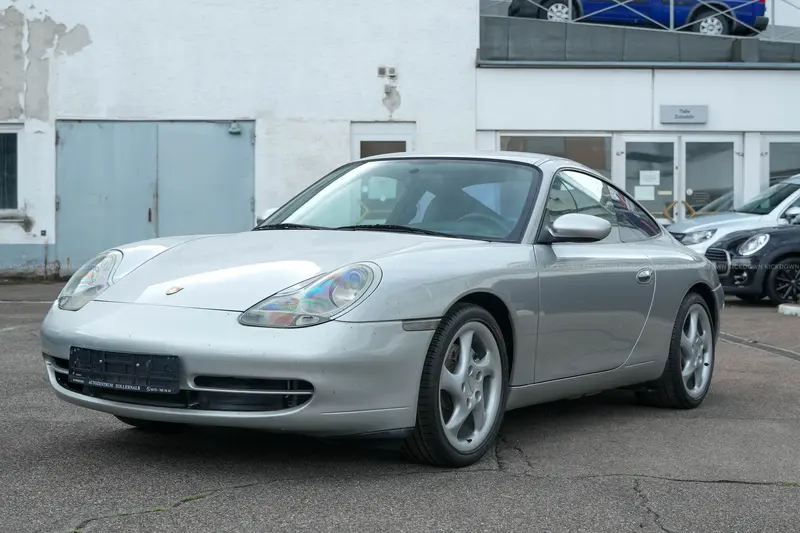 996 Carrera 4