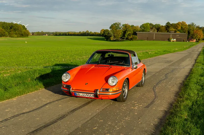 Porsche 911 T Targa Softwindow SWB 110 PS