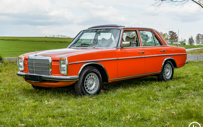 Mercedes-Benz W114 230.6 Strich-Acht nur 79.000 km (1976)