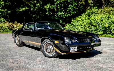 Chevrolet Camaro Z28 partially restored with overhauled engine (1979)
