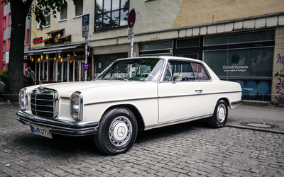 Mercedes-Benz 280 CE (1972) aus 2. Hand, sehr gepflegt, komplett lackiert, neuer Service durchgeführt