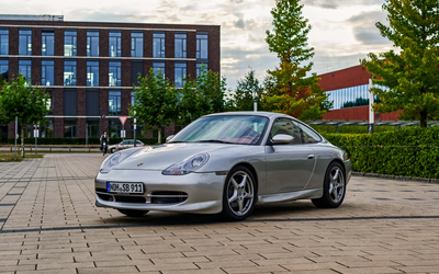 Porsche 911 996 Carrera (2000), erst 63.048 Kilometer, lückenloses Scheckheft, großer Service durchgeführt, mit Porsche Classic Communation System