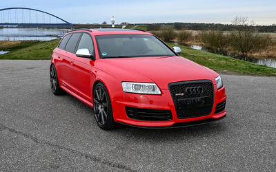 Audi C6 RS6 V10-Motor 745 PS MTM Komplettumbau 15.000 € Investitionen Carbon Diffusor Frontspoilerlippe Abgasanlage Spurverbreiterung Leistungssteigerung Unfallfrei (2008)