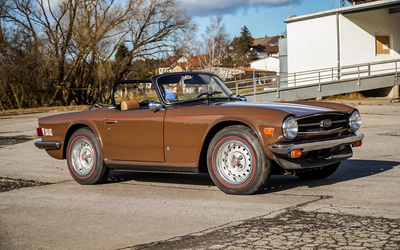 Triumph TR 6 2.5l 101 PS Maple Brown 4-Gang Persenning Matching Numbers (1976)