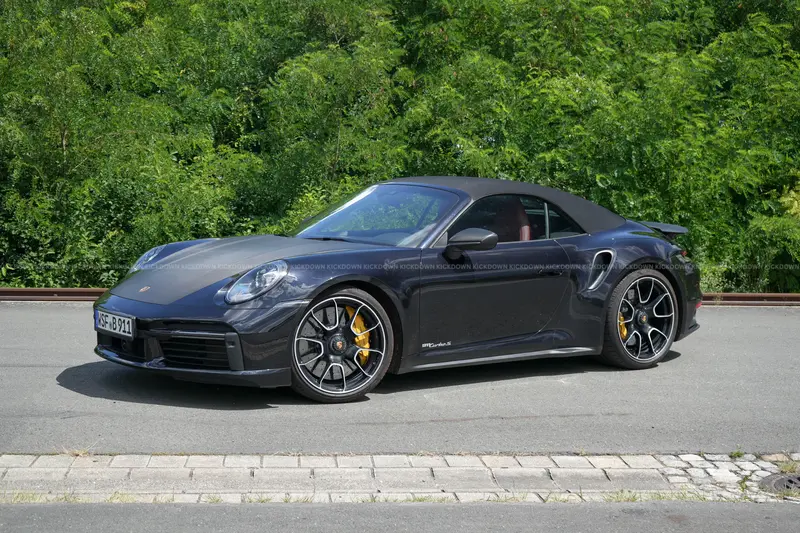 Porsche 911 992 Turbo S Cabriolet (2020), geringe Laufleistung, 1.Hand, frische Inspektion und neuer TÜV