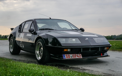 Renault Alpine A310 Partially restored 2nd hand Fleischmann rims 25.000 € Investment H license plate Radio German first registration (1981)